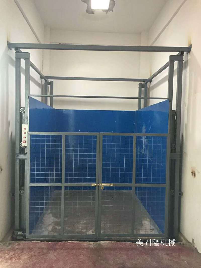 阿拉尔导轨式升降货梯价格