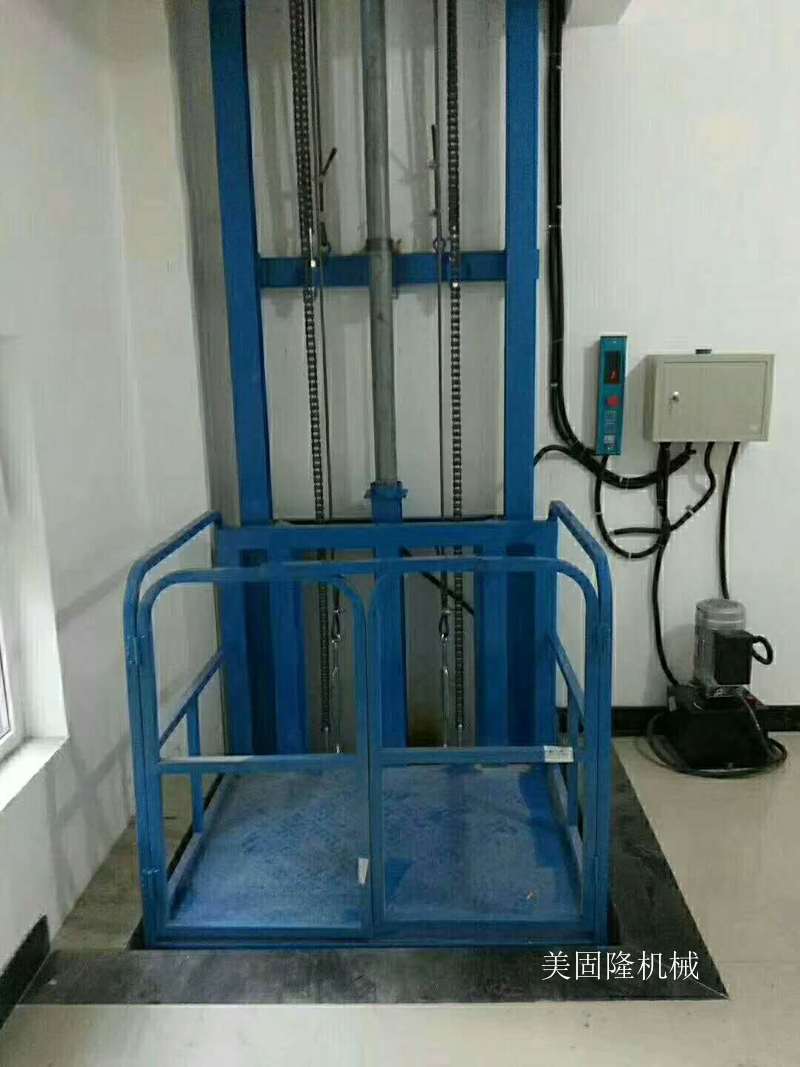 阿拉尔单臂导轨式升降机厂家